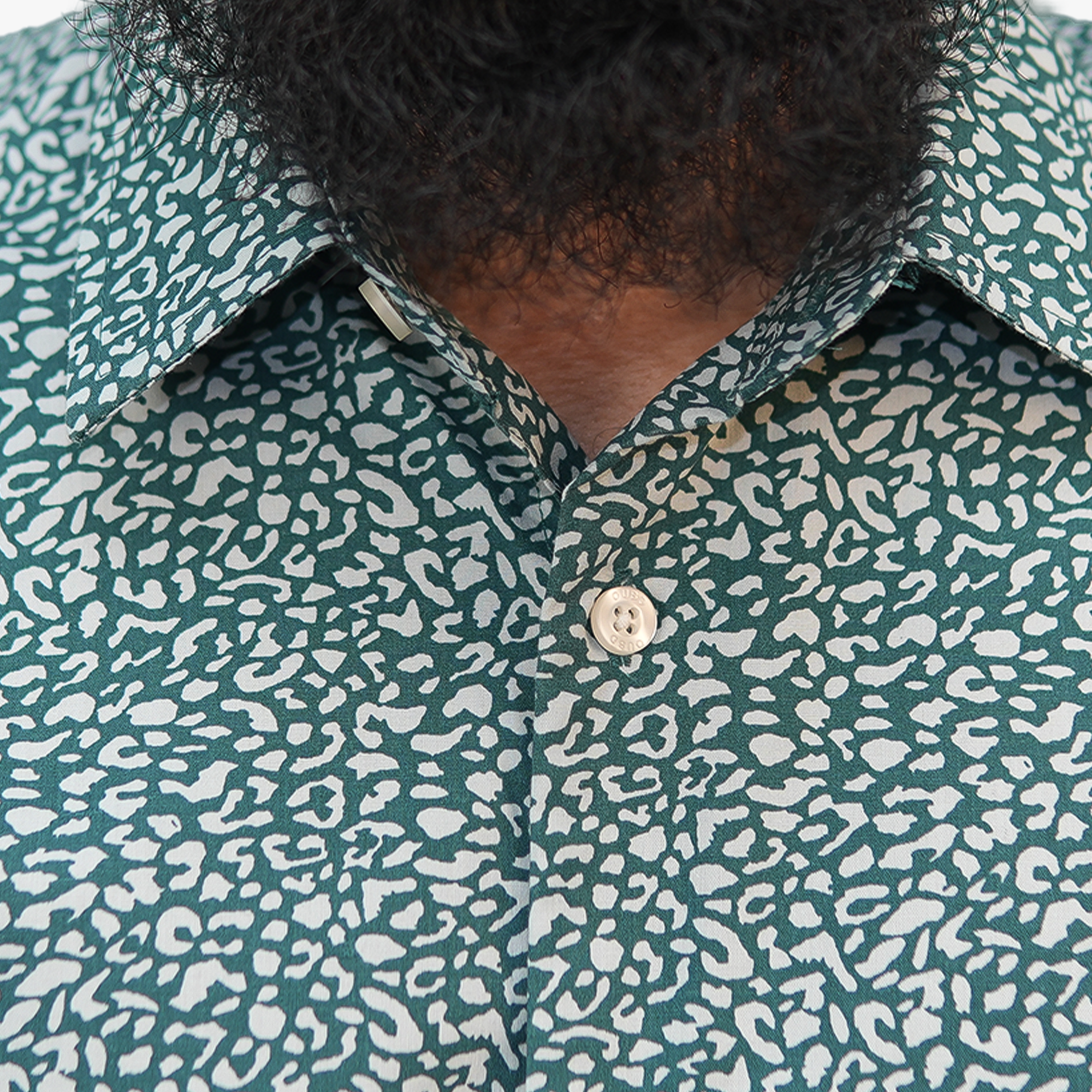 MENS CLASSIC HALF SLEEVE SHIRT